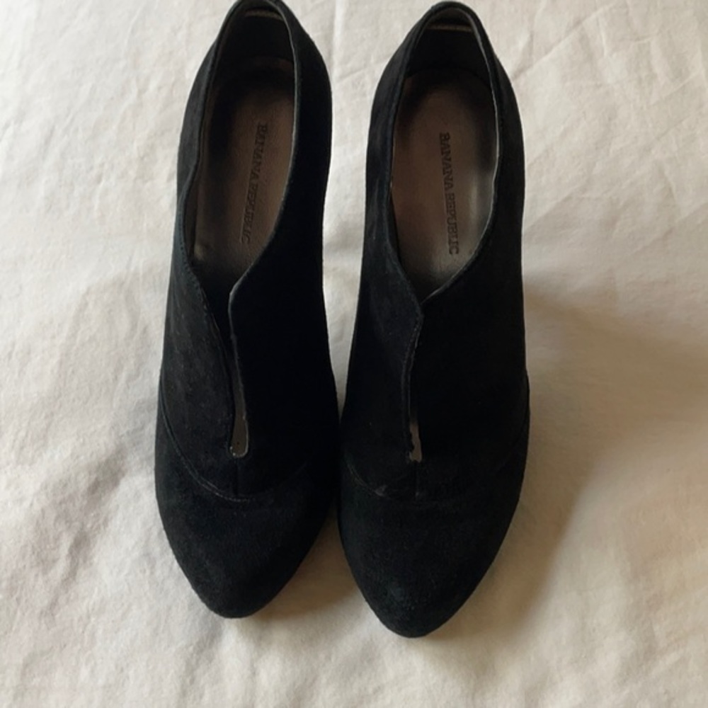 Black ankle boots